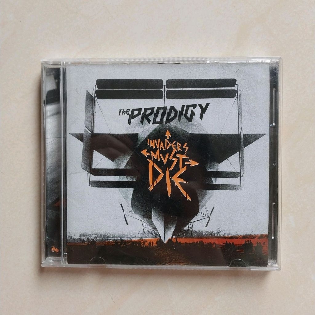 CD DAN KASET ORIGINAL PRODIGY