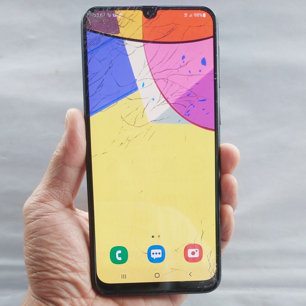 Handphone Samsung Galaxy M21 4/64 GB Second Original Eks Garansi Resmi Sein Original