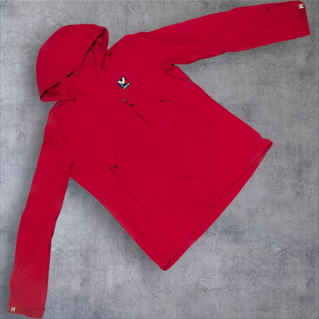 Jacket M Limited