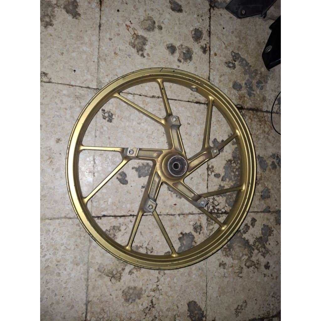 velk depan satria Fu karbu original