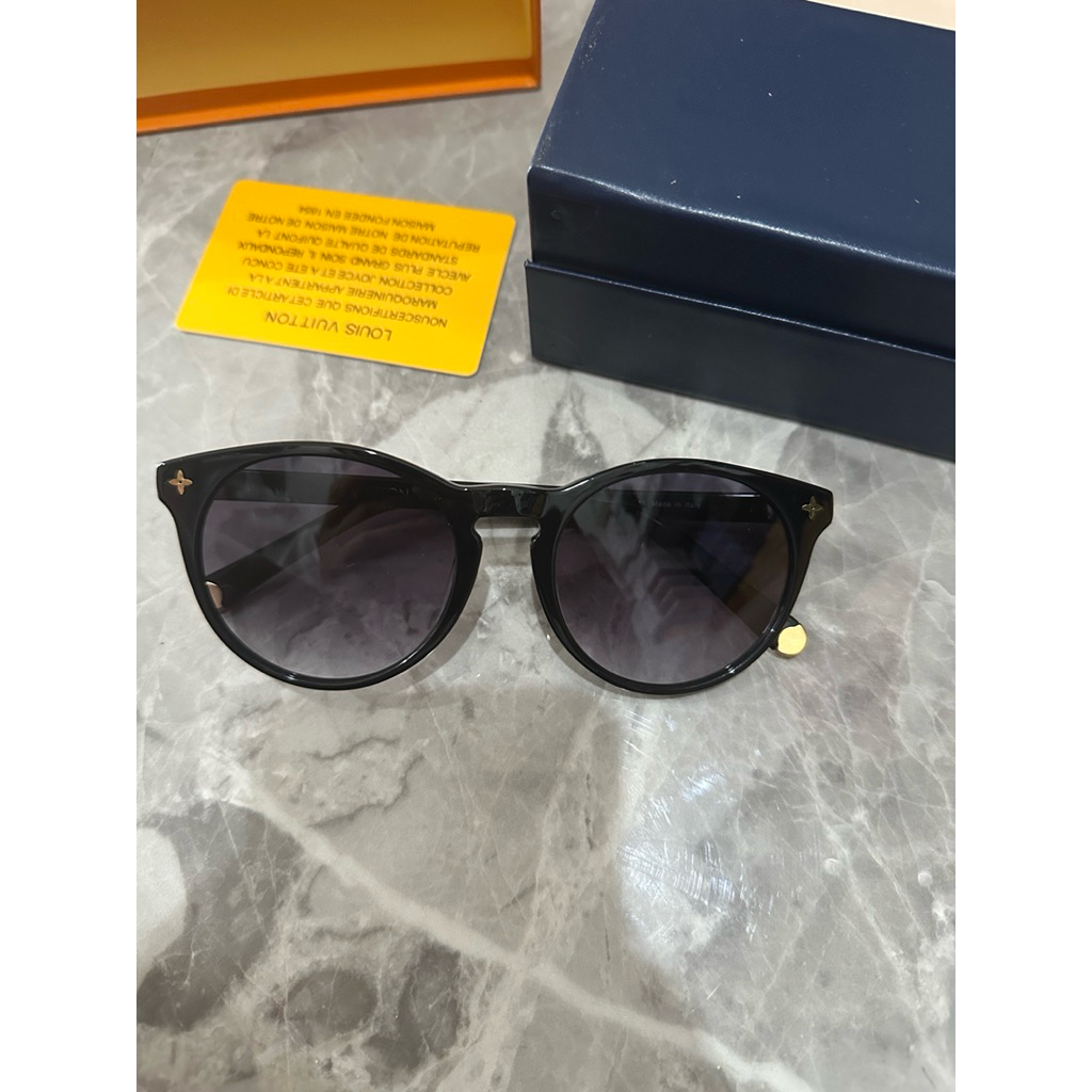 2002e kacamata hitam sunglasses