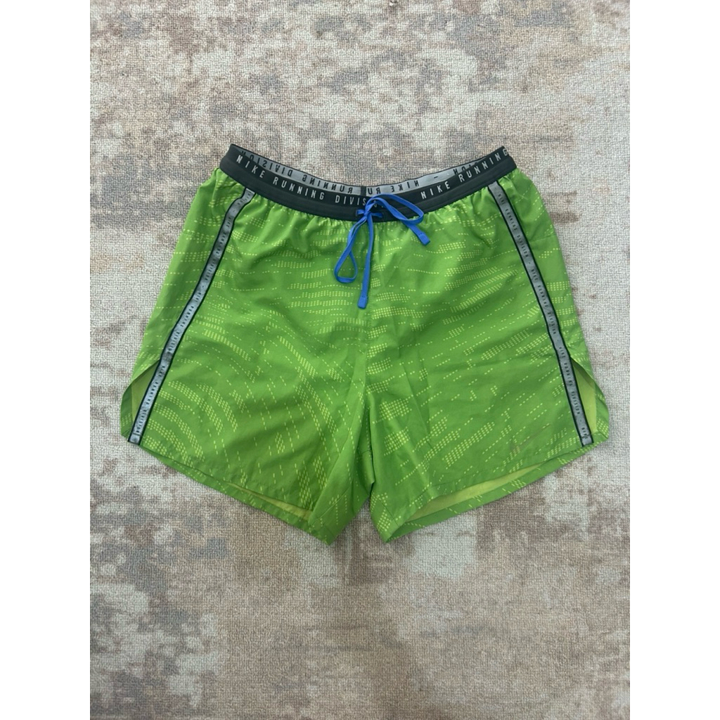 Nike Running Division Short Green