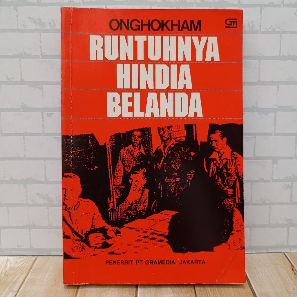 buku sejarah Runtuhnya Hindia-Belanda karya Onghokham