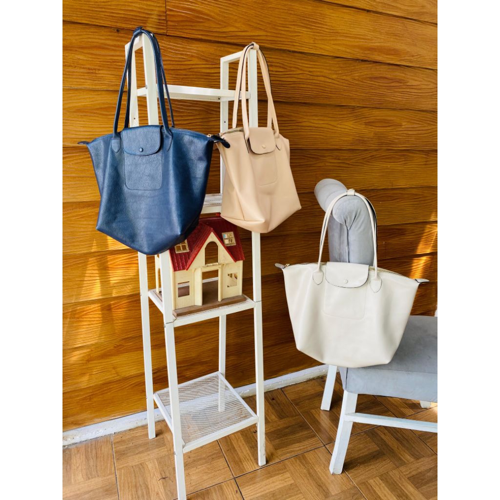 Totebag Besar Wanita Kulit Domba Asli Tas cemplang cemplung Tas Bahu Tas Kantor Kerja Kuliah Santai 