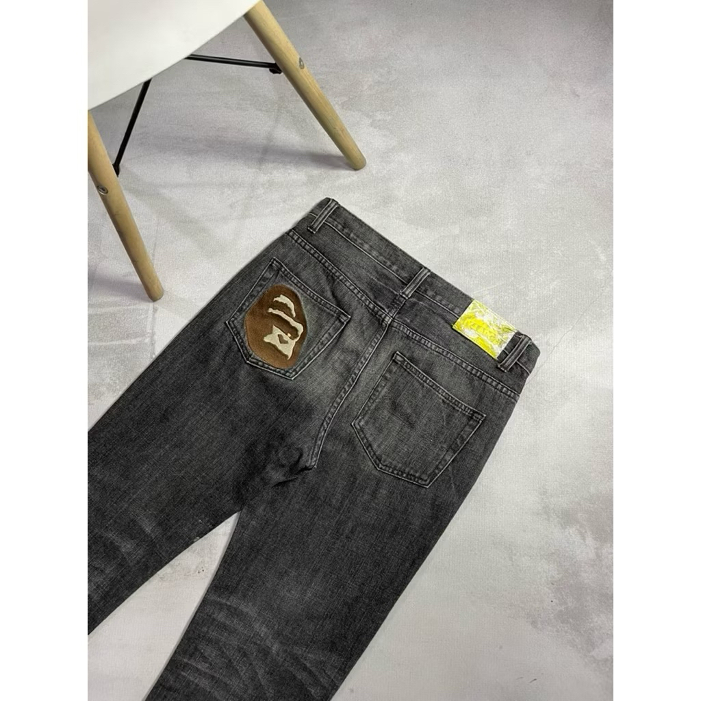 2 pcs celana jeans X-large & Lev1s