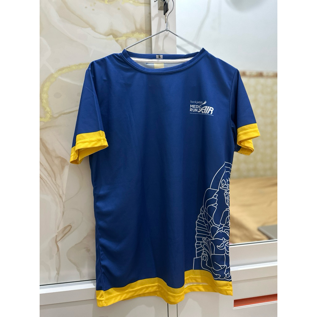 Preloved Running jersey