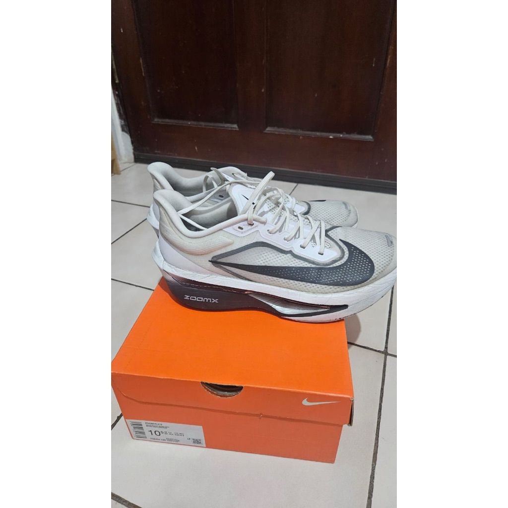 Nike Zoom Fly 6  Size 44,5/285