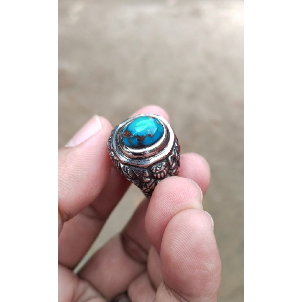 pirus mesir blue royal minion