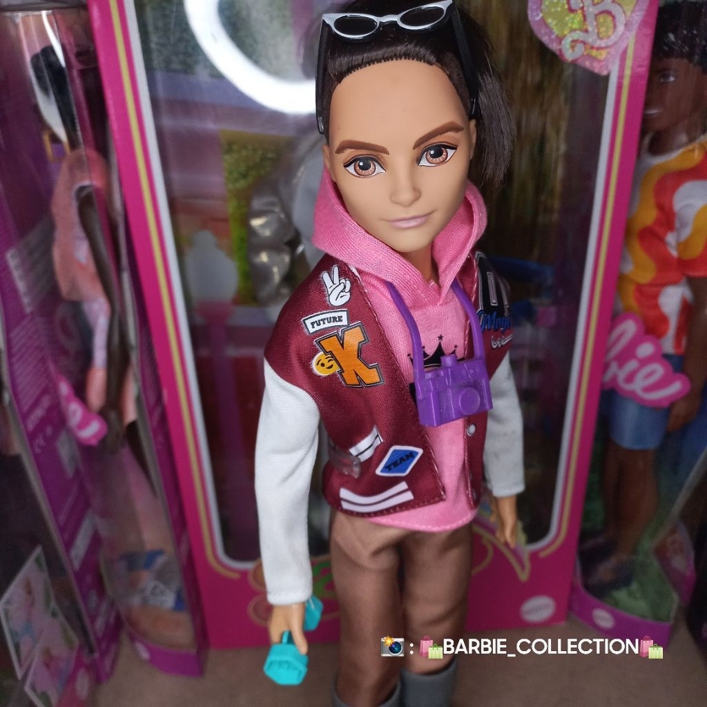 Boneka Barbie Artikulasi