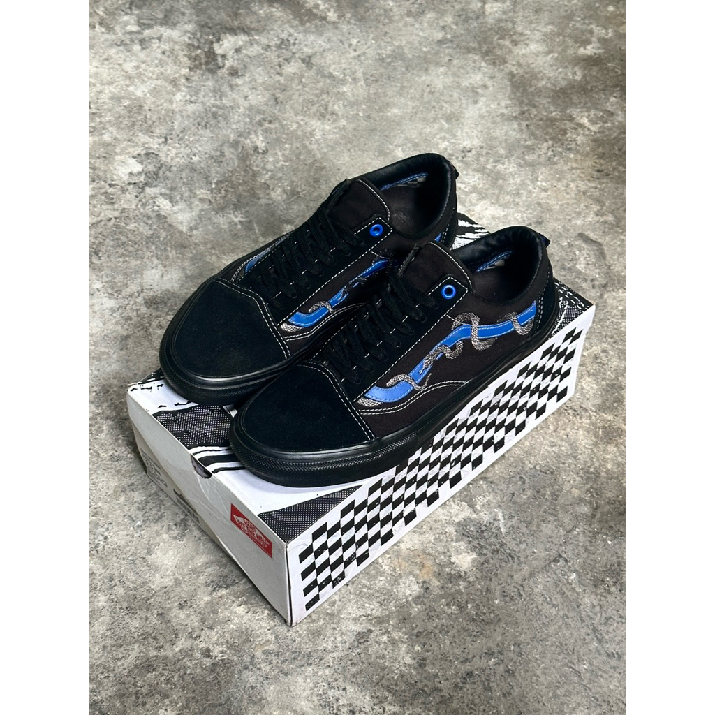 VANS OLD SKOOL X BREANA GEERING