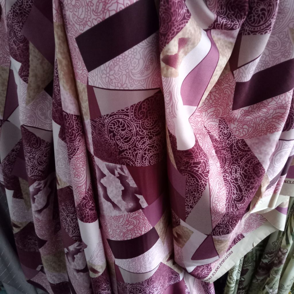 KAIN ARMANI SILK MOTIF ABSTRAK PREMIUM HARGA/0,5M