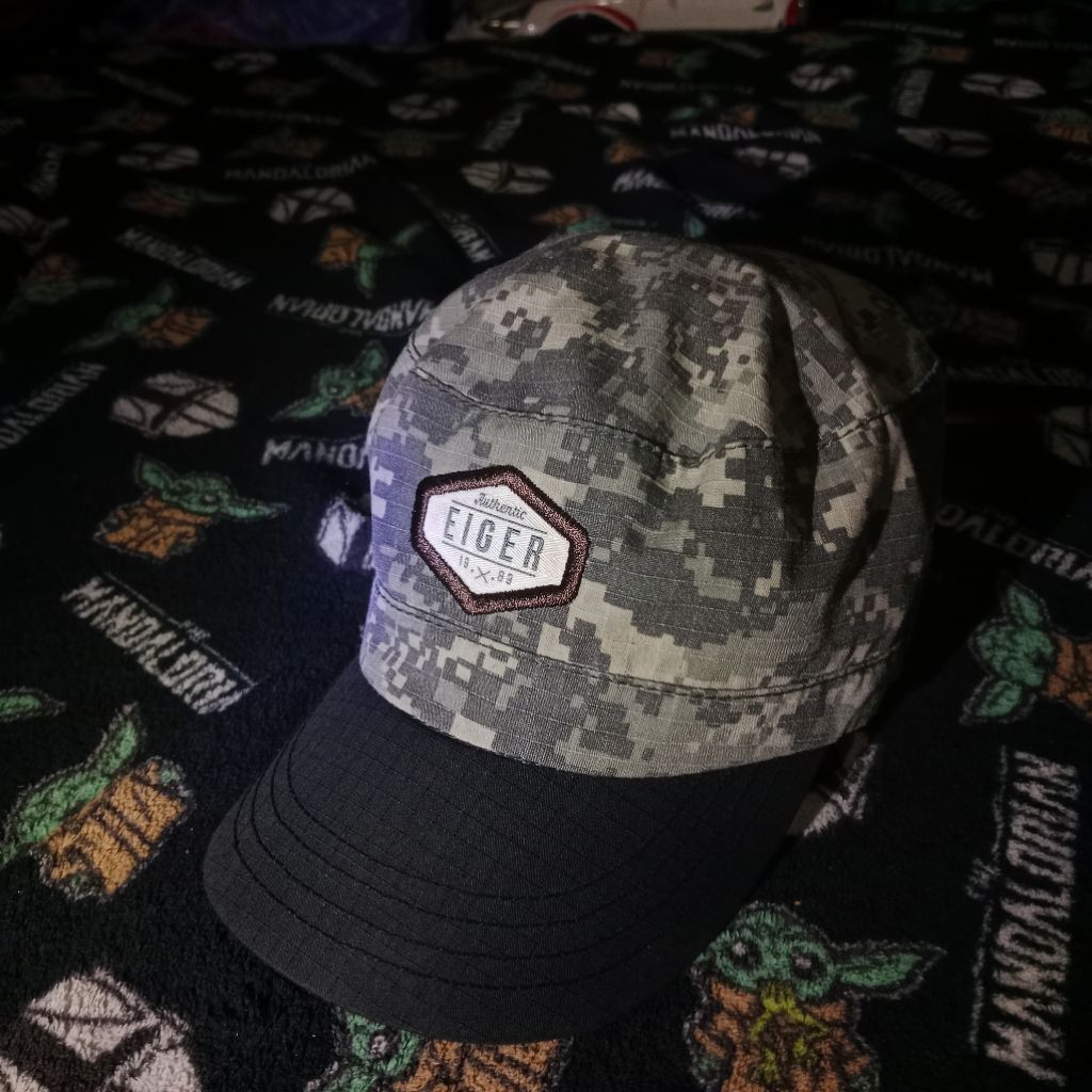 Topi Eiger Cadet Cap Reversible