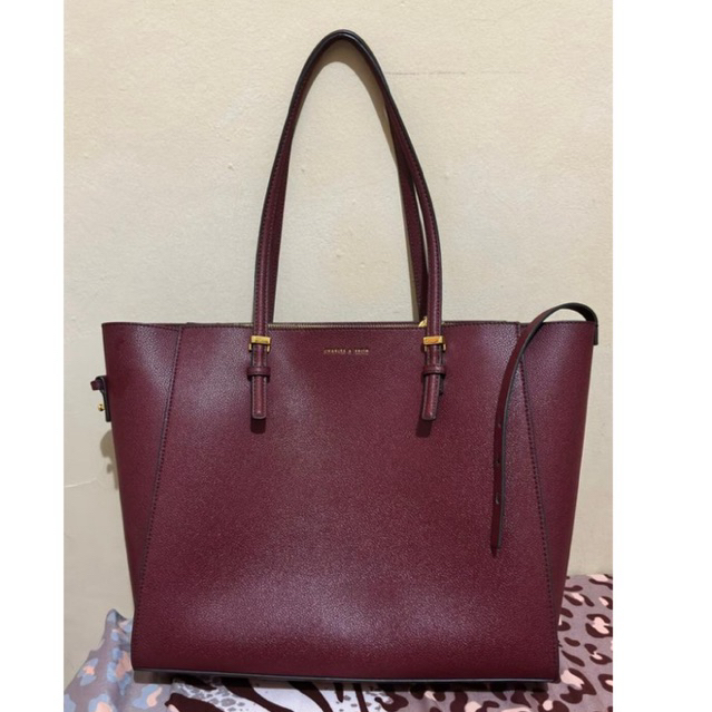 Tote Bag Sansa Charles and Keith - Maroon