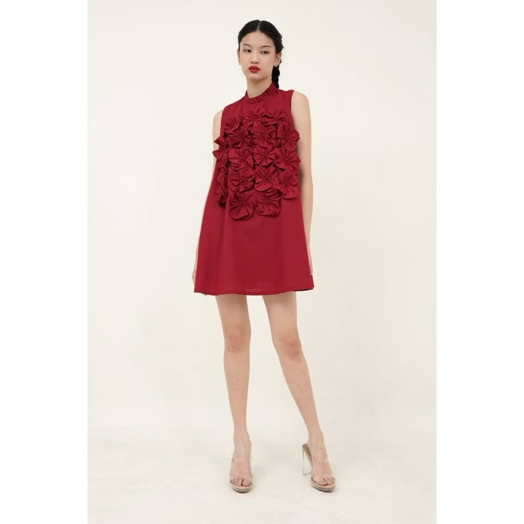 LOVE AND FLAIR- Aami Dress In Red |Lume Preloved