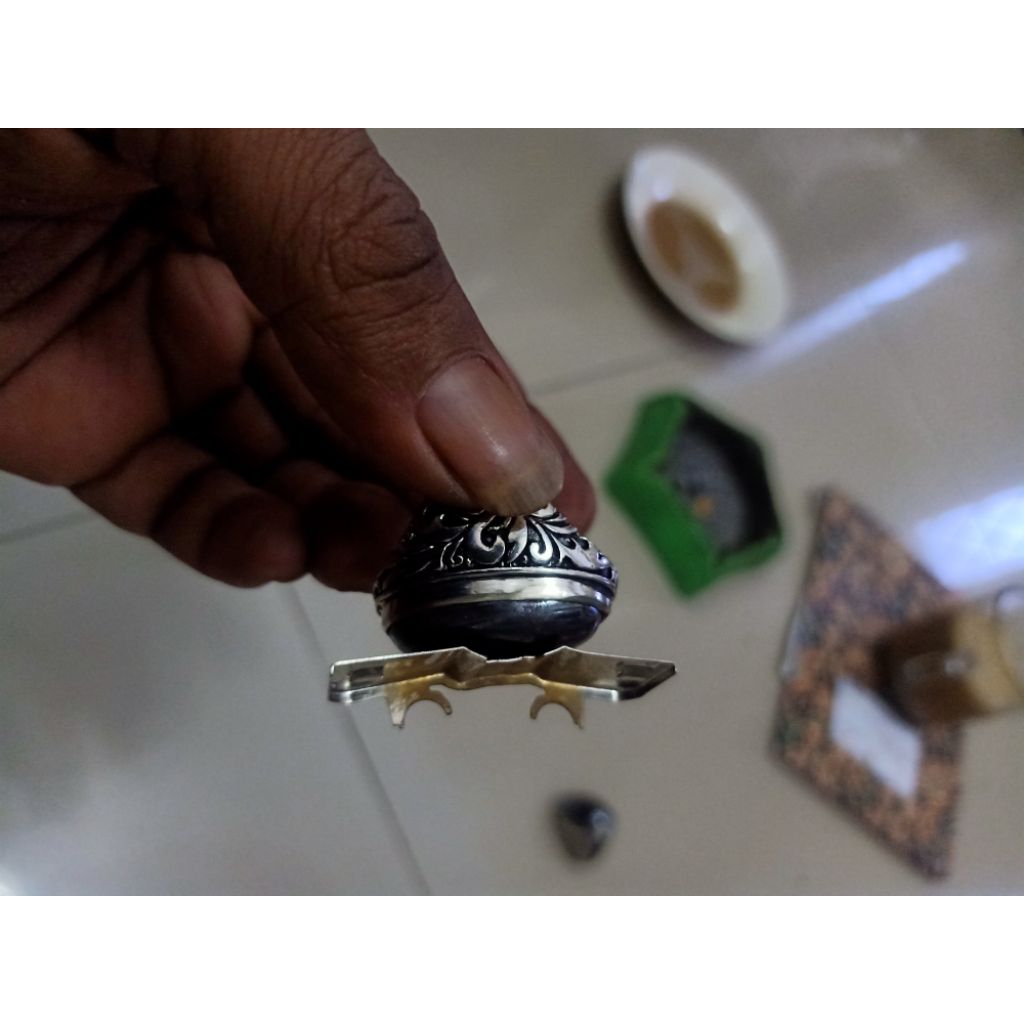 batu badar besi kursani B.jari 8