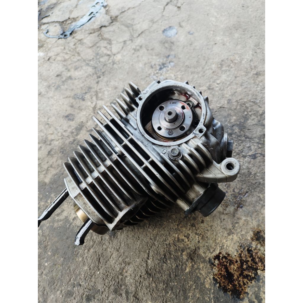 BURING KOP, CYLINDER HEAD, BLOK KOP TIGER LAMA