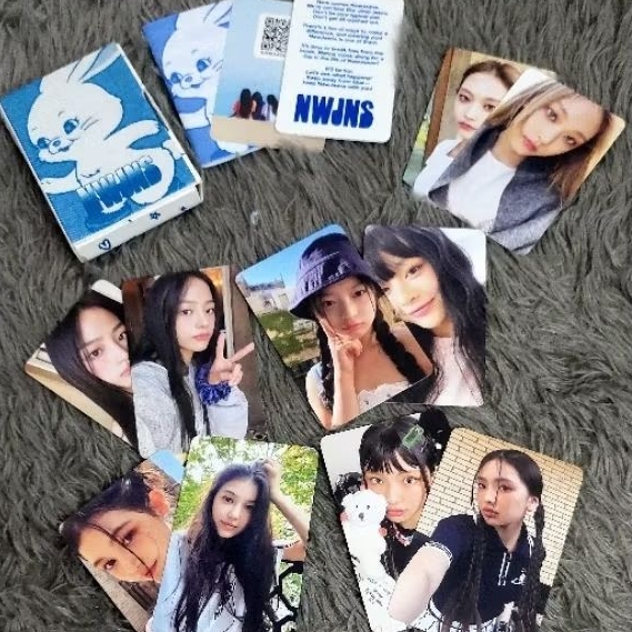 Photocard PC NewJeans newjeans Official Bluebook 1st ep hanni bucket bisa take all