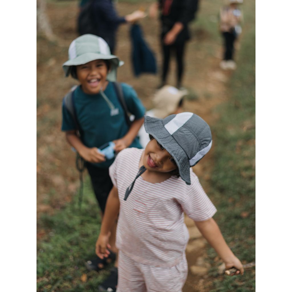 Little Wanderer - Lumi Sun Hat - Bucket Hat Anak dengan Pelindung Leher