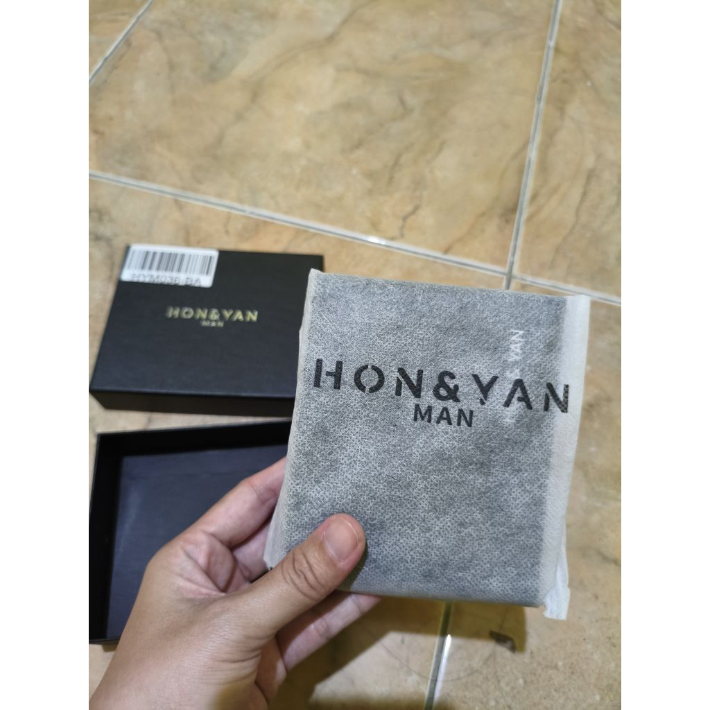 Dompet Kulit Pria Ozzie Black by Hon Yan