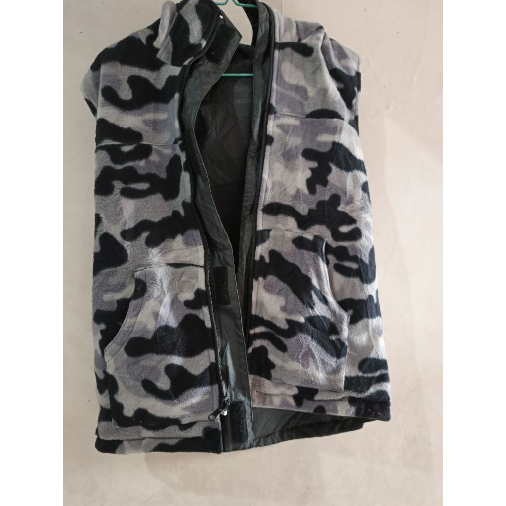 rompi outdoor berhoodie bolbal