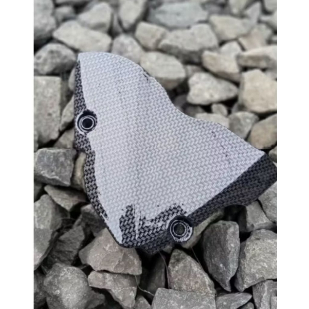 Cover gir Vixion old/ nvl/nva carbon
