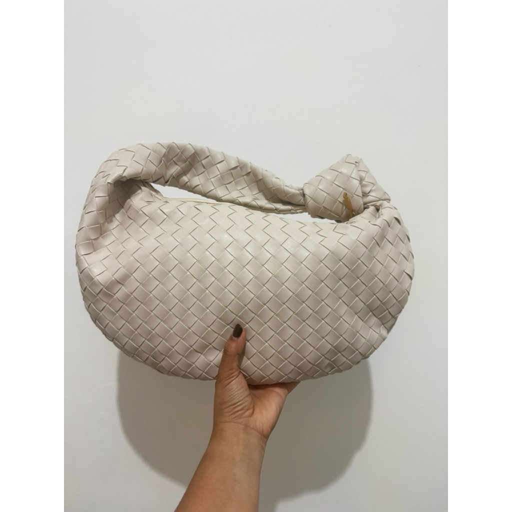 PRELOVED BOTTEGA VENETTA JODIE BAG