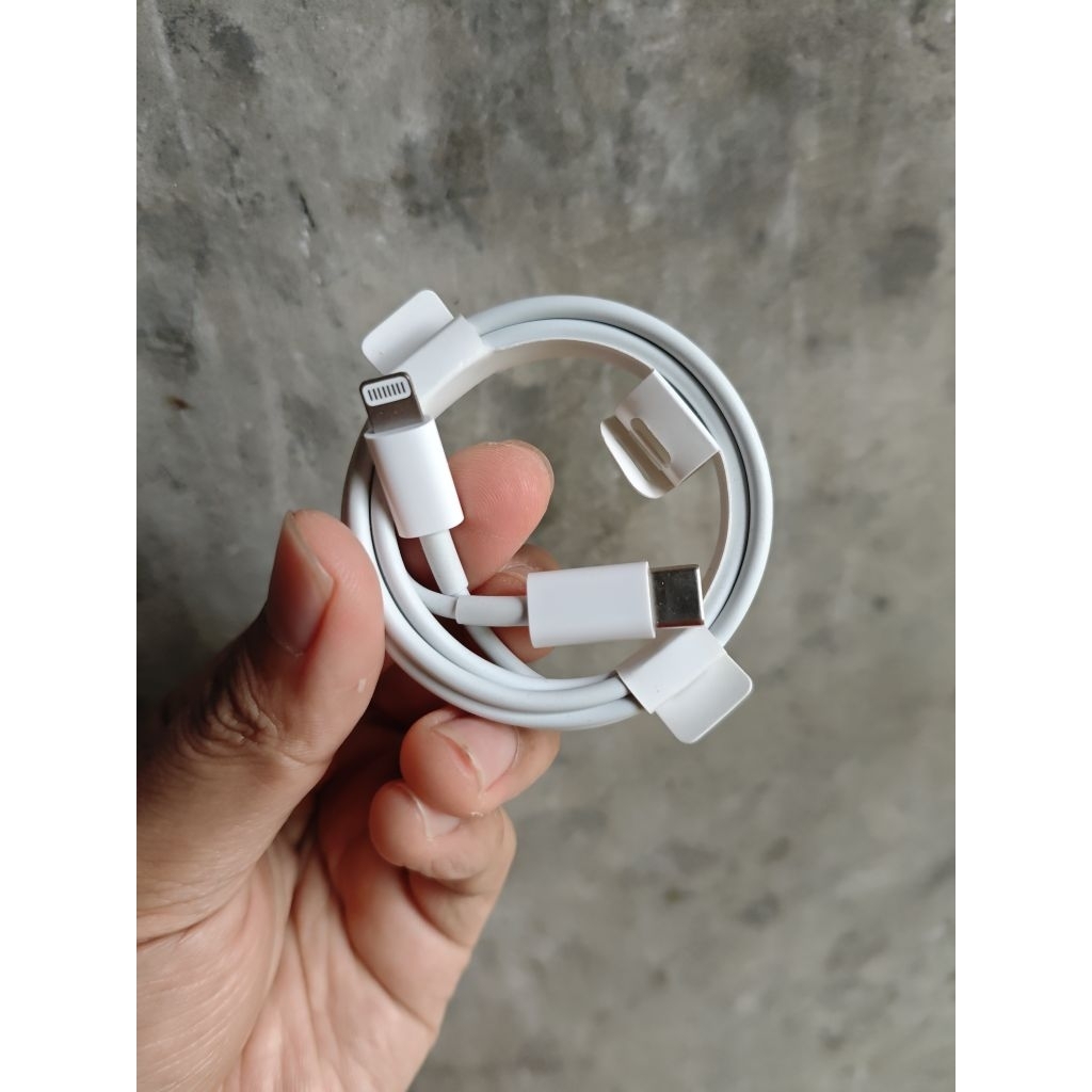 Kabel data lighting iPhone Ori copotan Samsung stiker iPhone