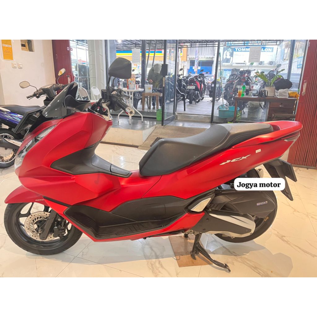 Honda PCX 160 CBS Tahun 2021