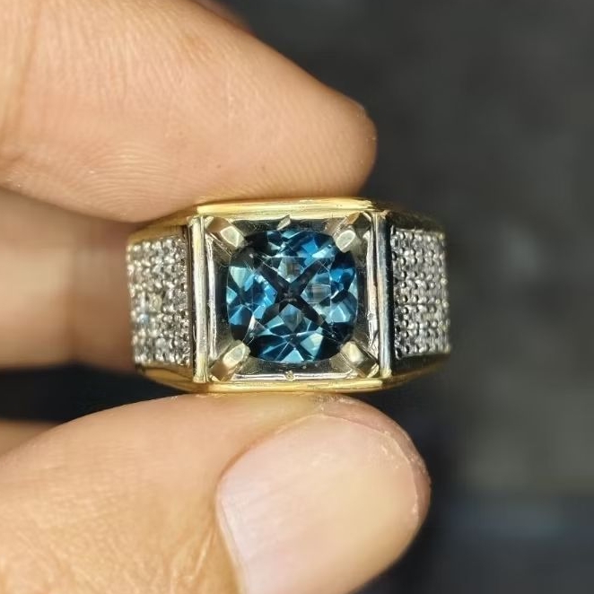 Natural Blue Topaz London IRR 3.13crt Kristal Luster Gemericik Mewah Memo GLI