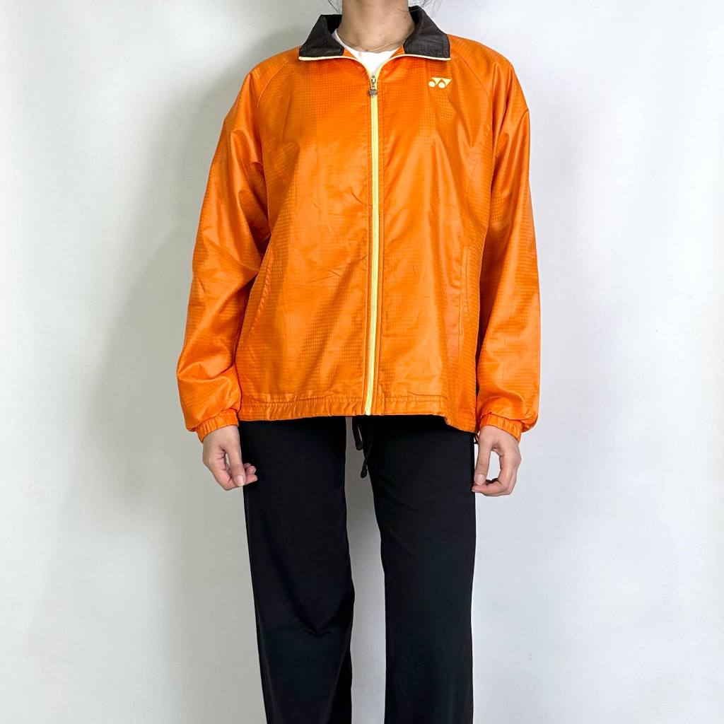 jaket wanita Yonex size M (seperti baru) 100% originaL 140126A