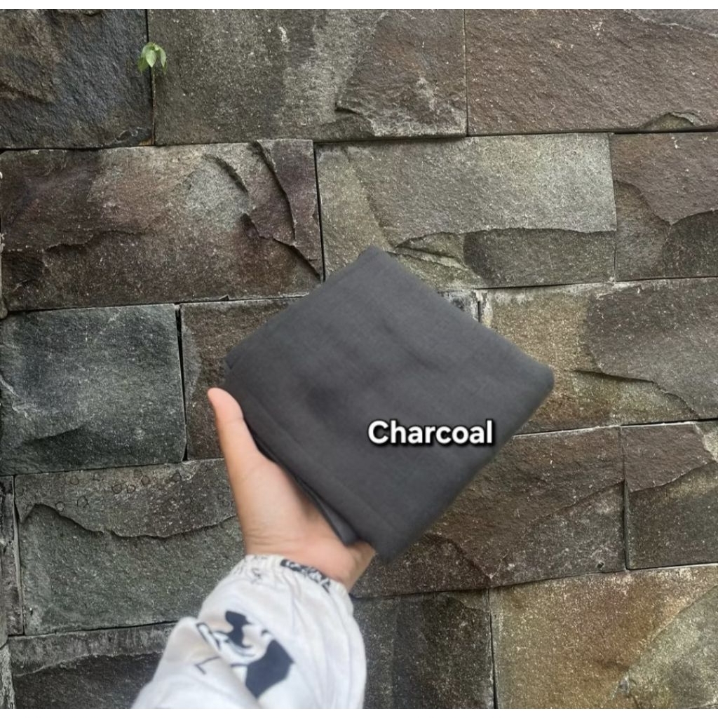 VARISHA HIJAB ORI / PARIS JADUL / KERUDUNG SEGIEMPAT VARISHA PARIS POLOS