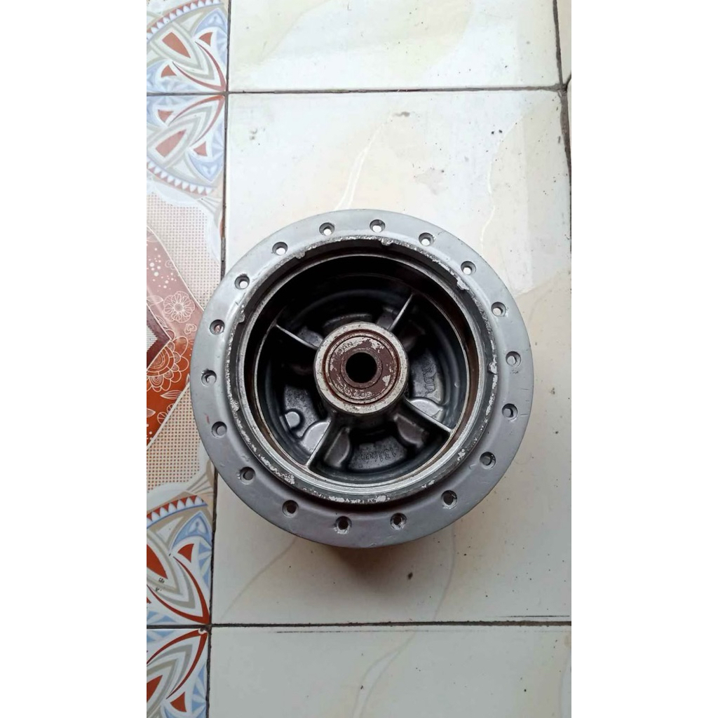 tromol belakang megapro