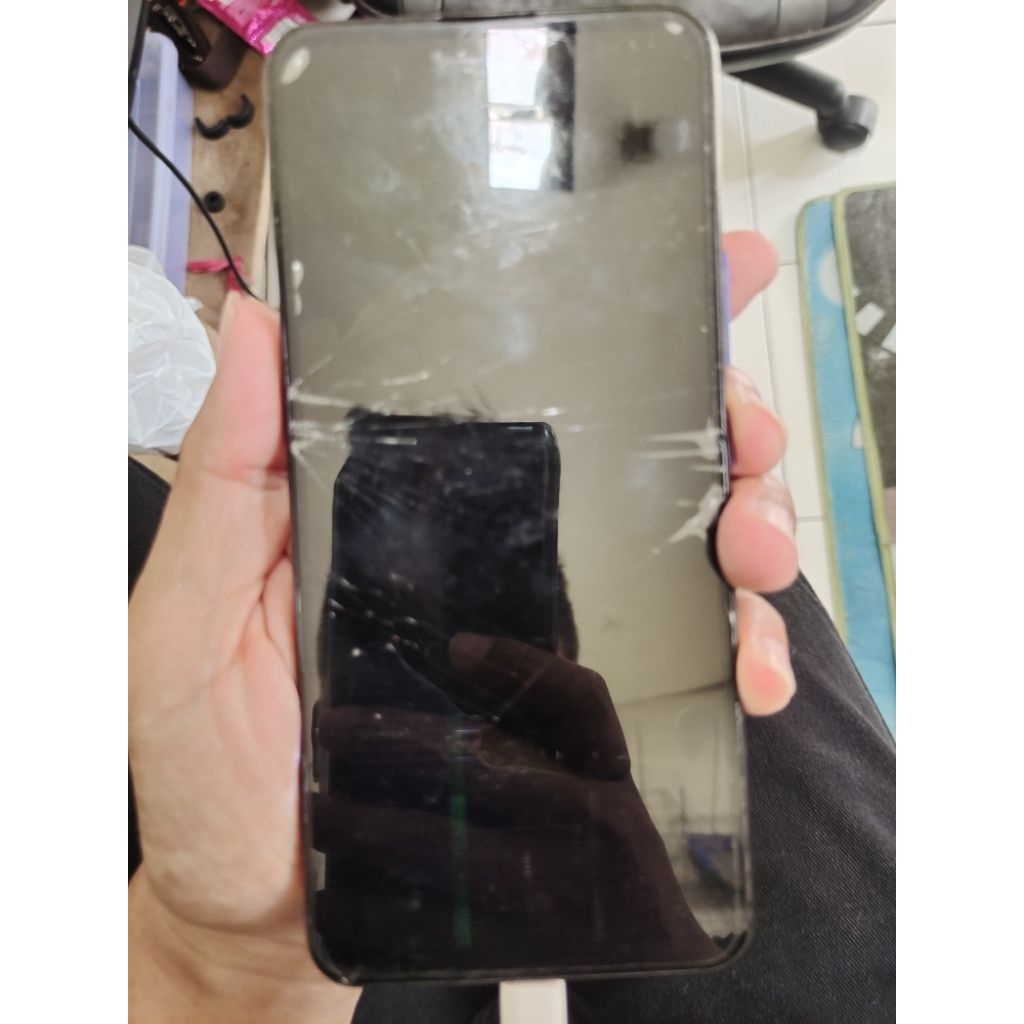 MESIN Normal VIVO V15 RAM 8/128GB Minus LCD Tutup Belakang Tulang