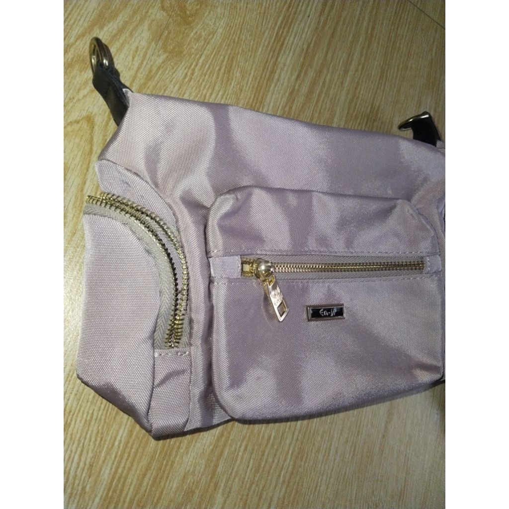 Tas Selempang Mini/Tas selempang Wanita/Tas Enji (Preloved)