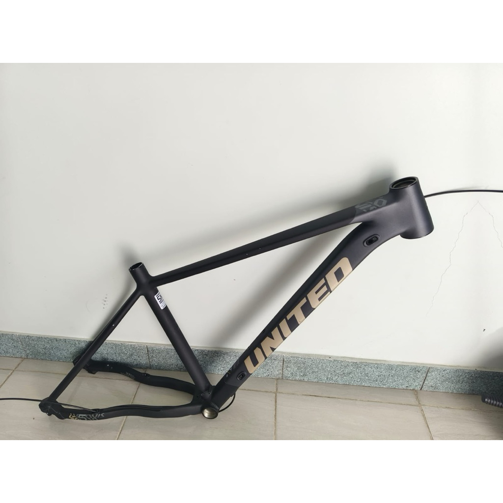 Frame United Clovis 5.10 size M 27.5 TA Boost