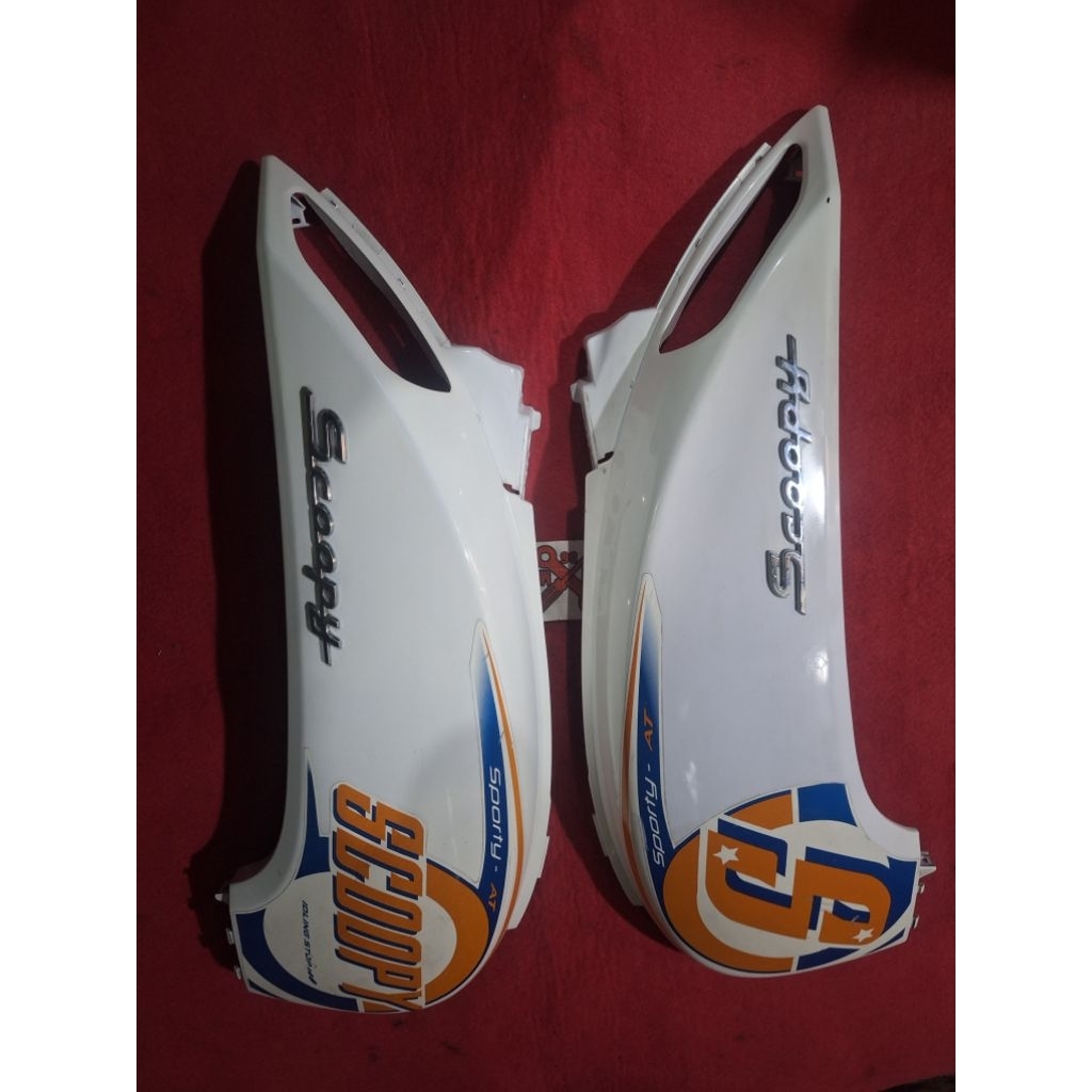 Cover Body Belakang Scoopy f1 2013 2016 Bekas Original