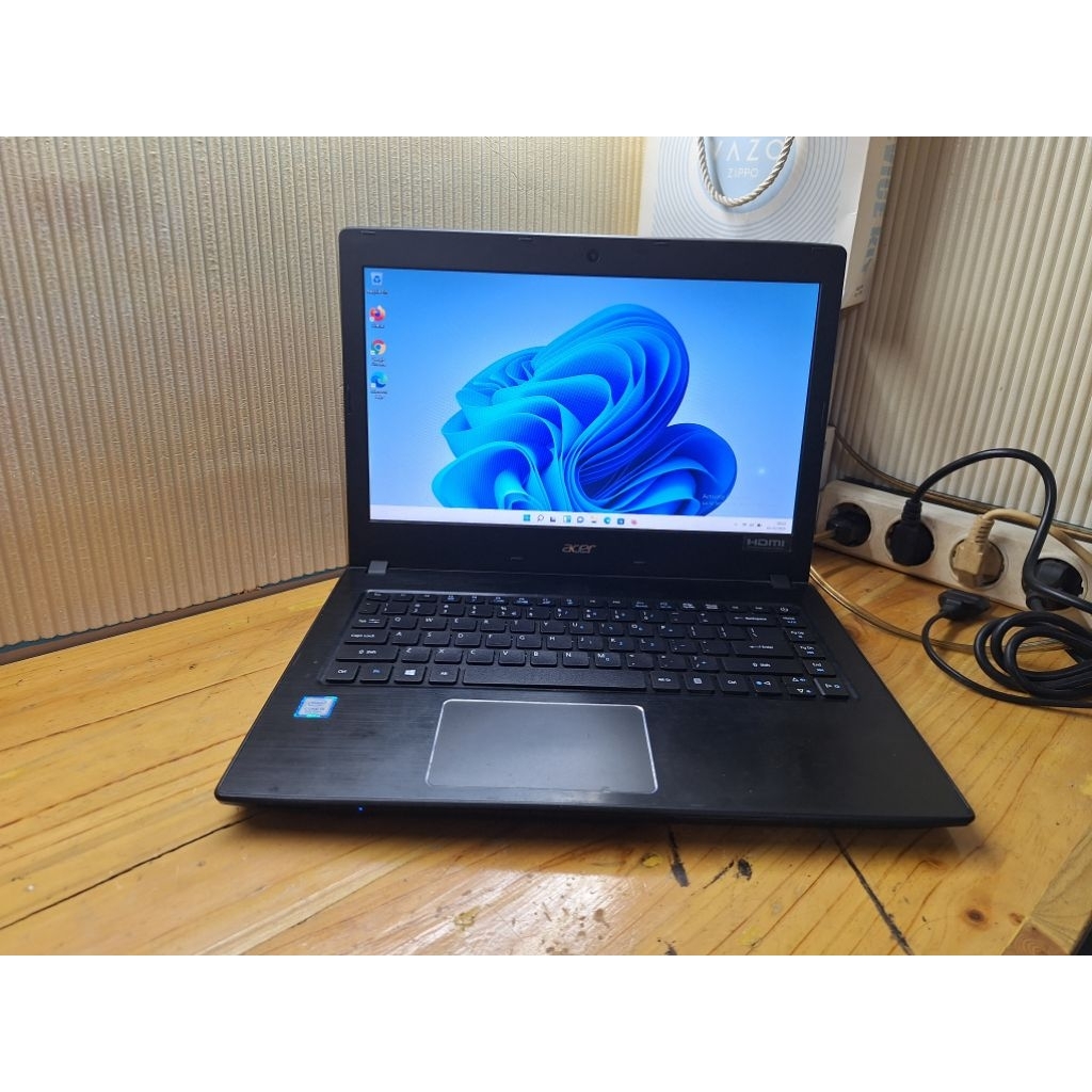 Acer Travelmate P249 Core i5-8250U 4/256GB Normal Siap Pakai