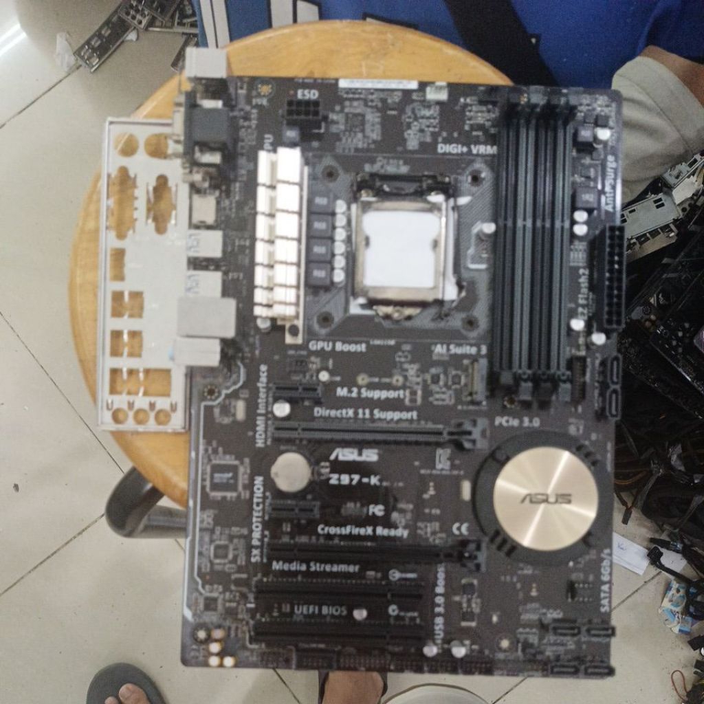 mainboard Asus z97 k DDR3 socket 1150