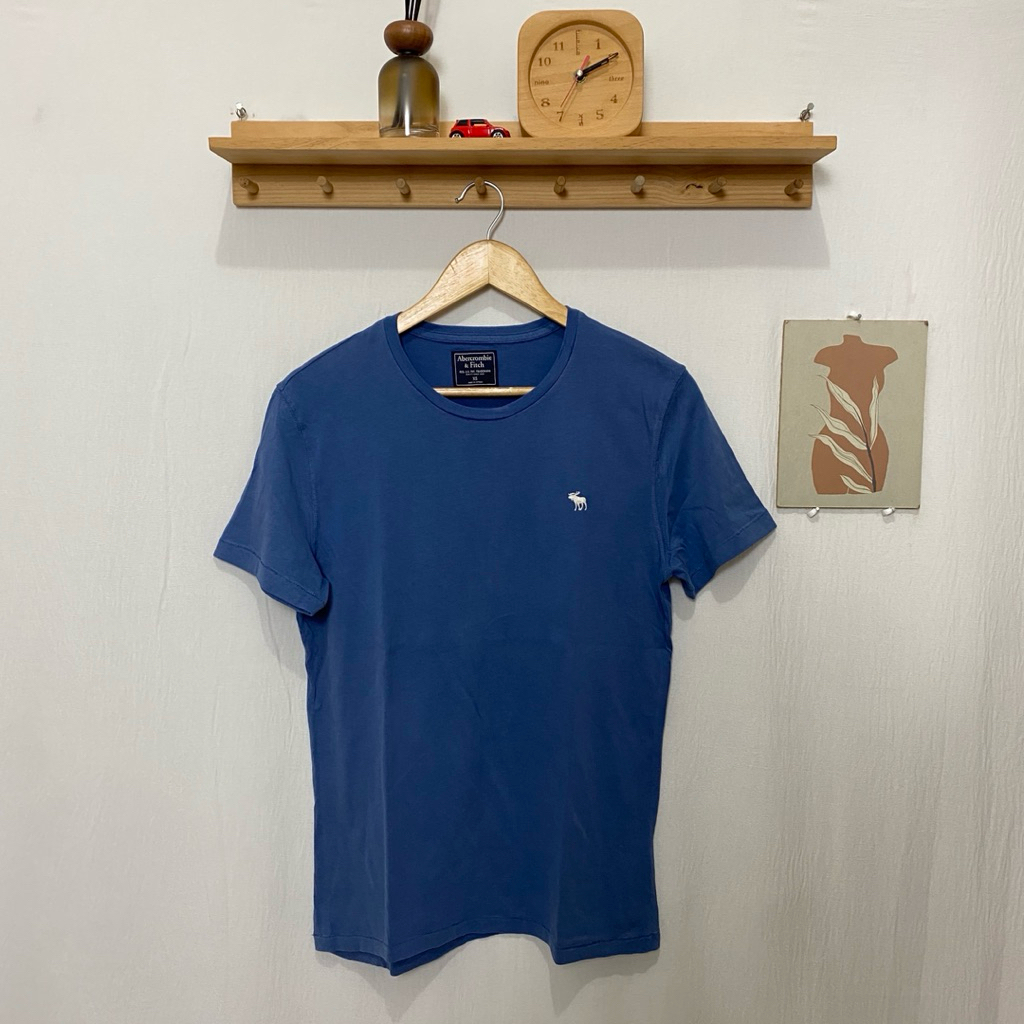 kaos tshirt ABERCROMBIE & FITCH original size XS kondisi bagus