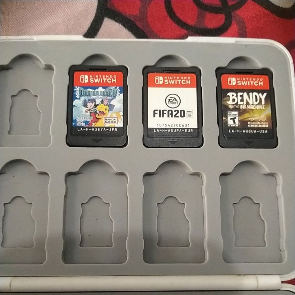 Nintendo switch cartridge game