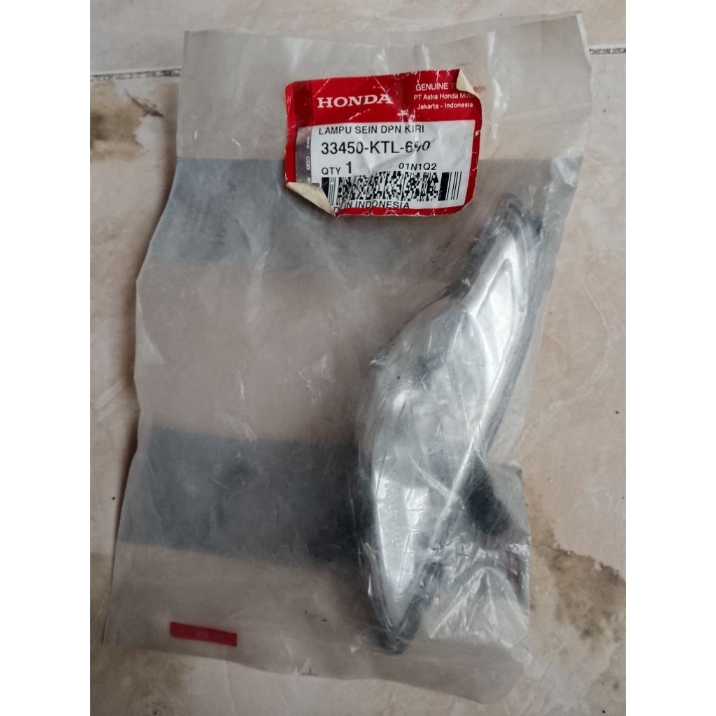 33450KTL690 LAMPU SEIN SEN RITING DEPAN KIRI HONDA SUPRA FIT NEW 33450-KTL-690 ASLI ORI HONDA