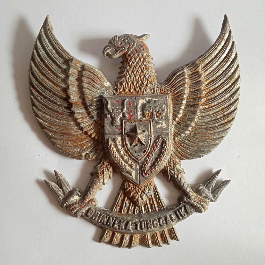 Antik Vintage Lambang Negara Indonesia Garuda Pancasila Dinding Aluminiun P.26cm Utuh Tua Layak Kole