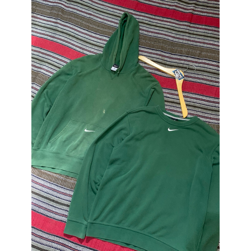 bundling Nike Center Vintage