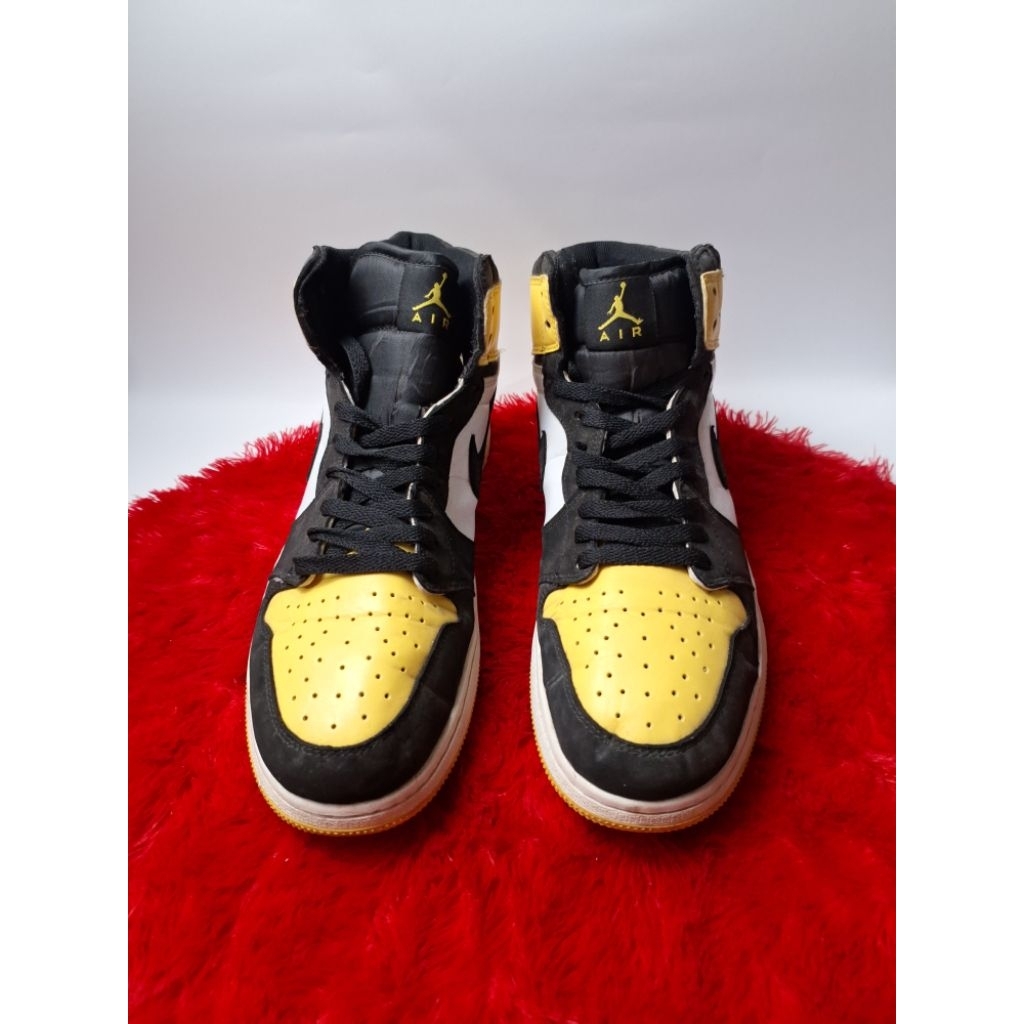 Sepatu Jordan 1 mid SE Men's Ukuran 46