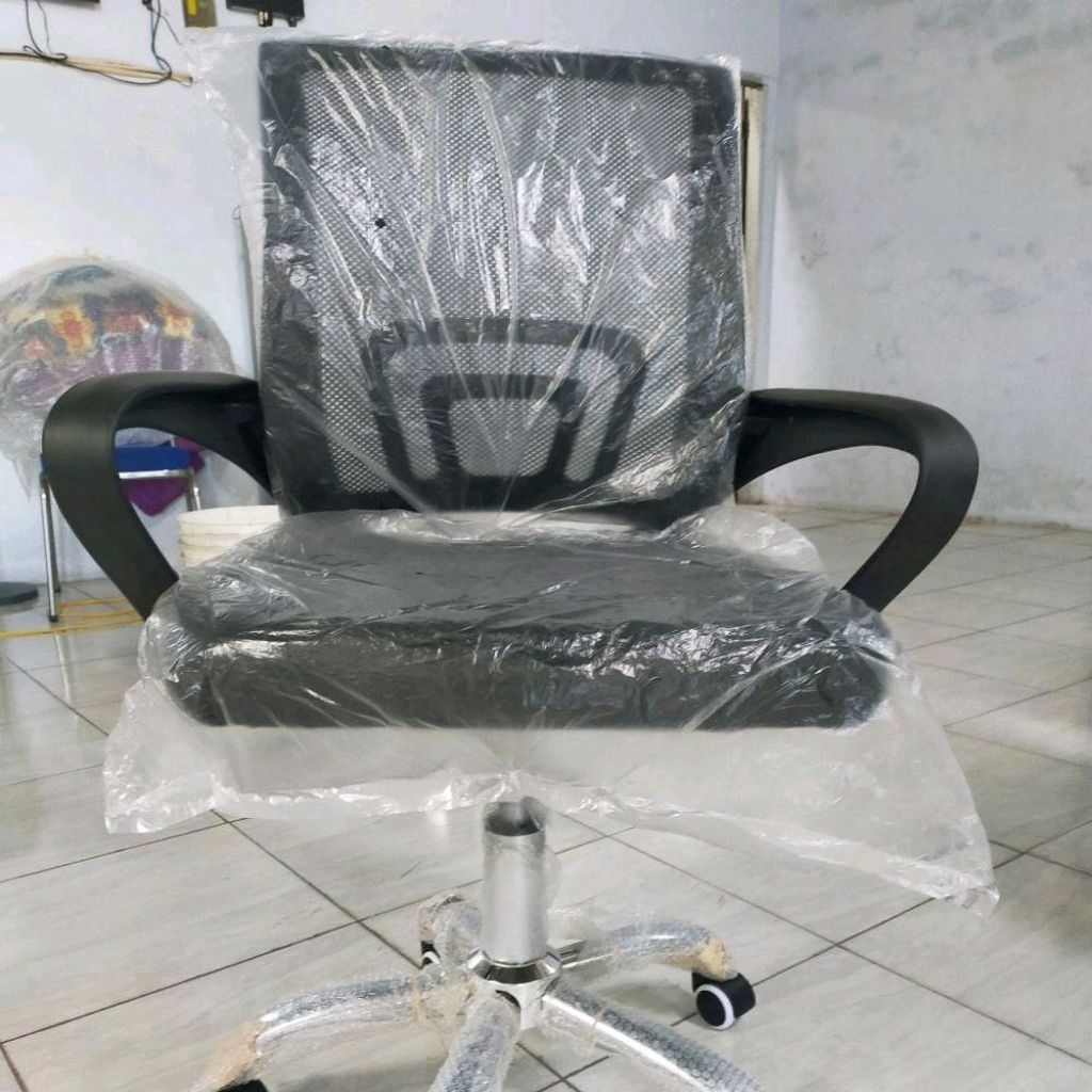 kursi kantor kursi putar kursi hidrolis..kursi kerja kursi belajar bs naik turun berputar 360°