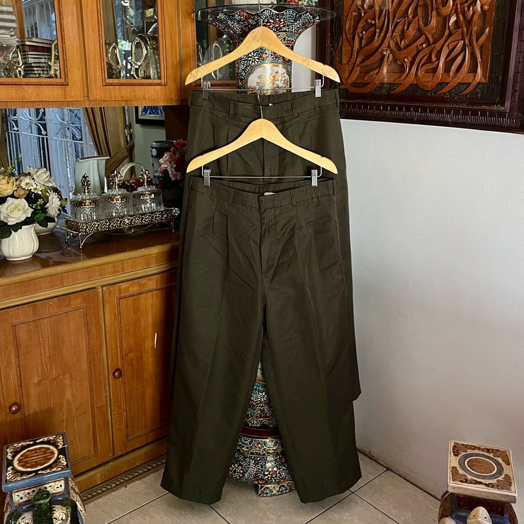 Vintage 2003 Singapore Armed Forces SAF Green Trouser