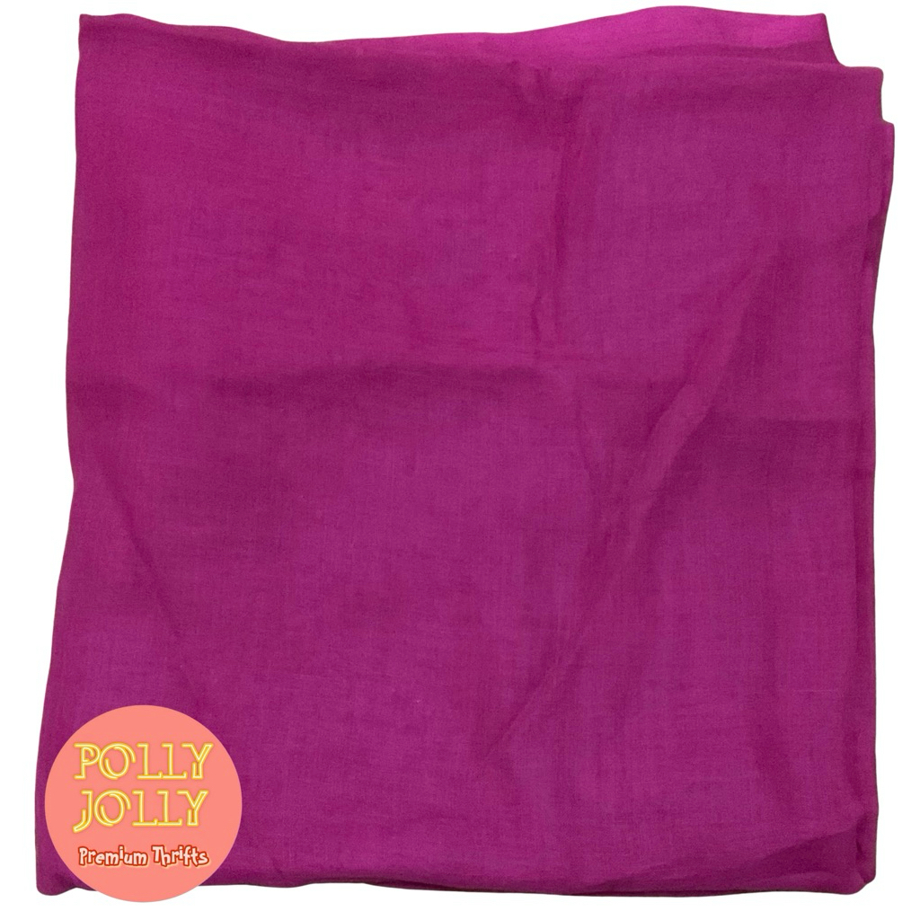 Hijab Segi Empat Warna Pink Fanta Fuschia (Preloved)