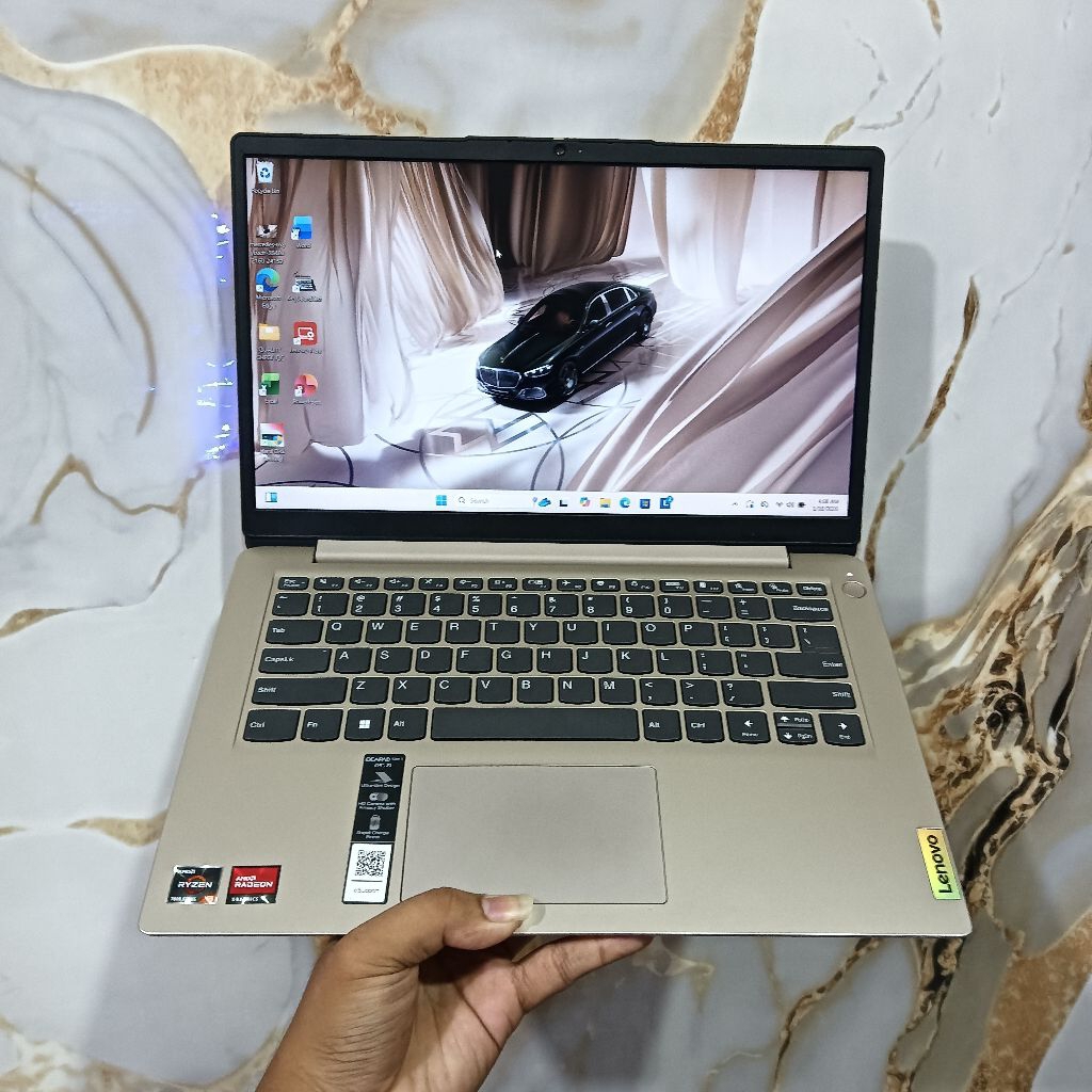 LENOVO IDEAPAD SLIM 1-14AMN7 RYZEN 3-7320U VGA 2GB
