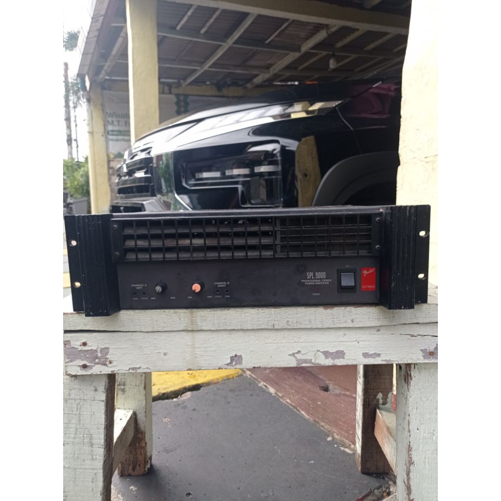 Power amplifier bekas second