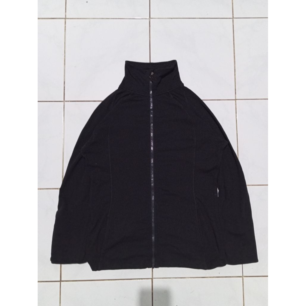 Jacket olahraga quick dry champion